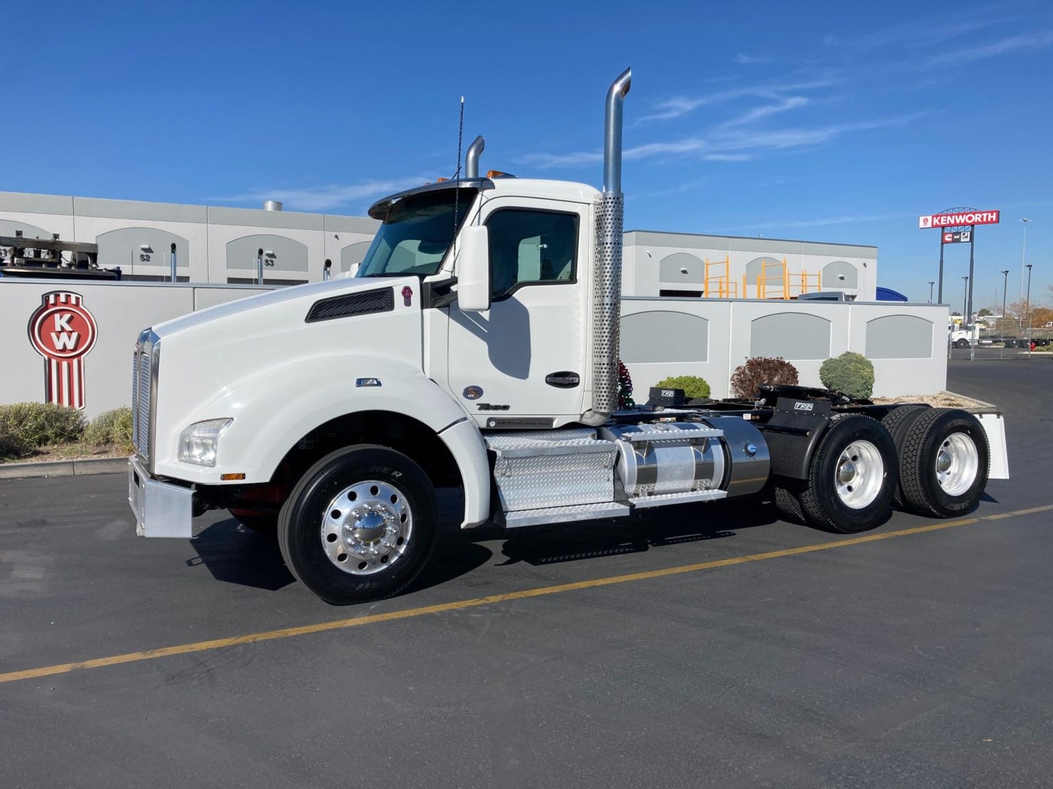 2017 Kenworth T880 - kenworth sales co