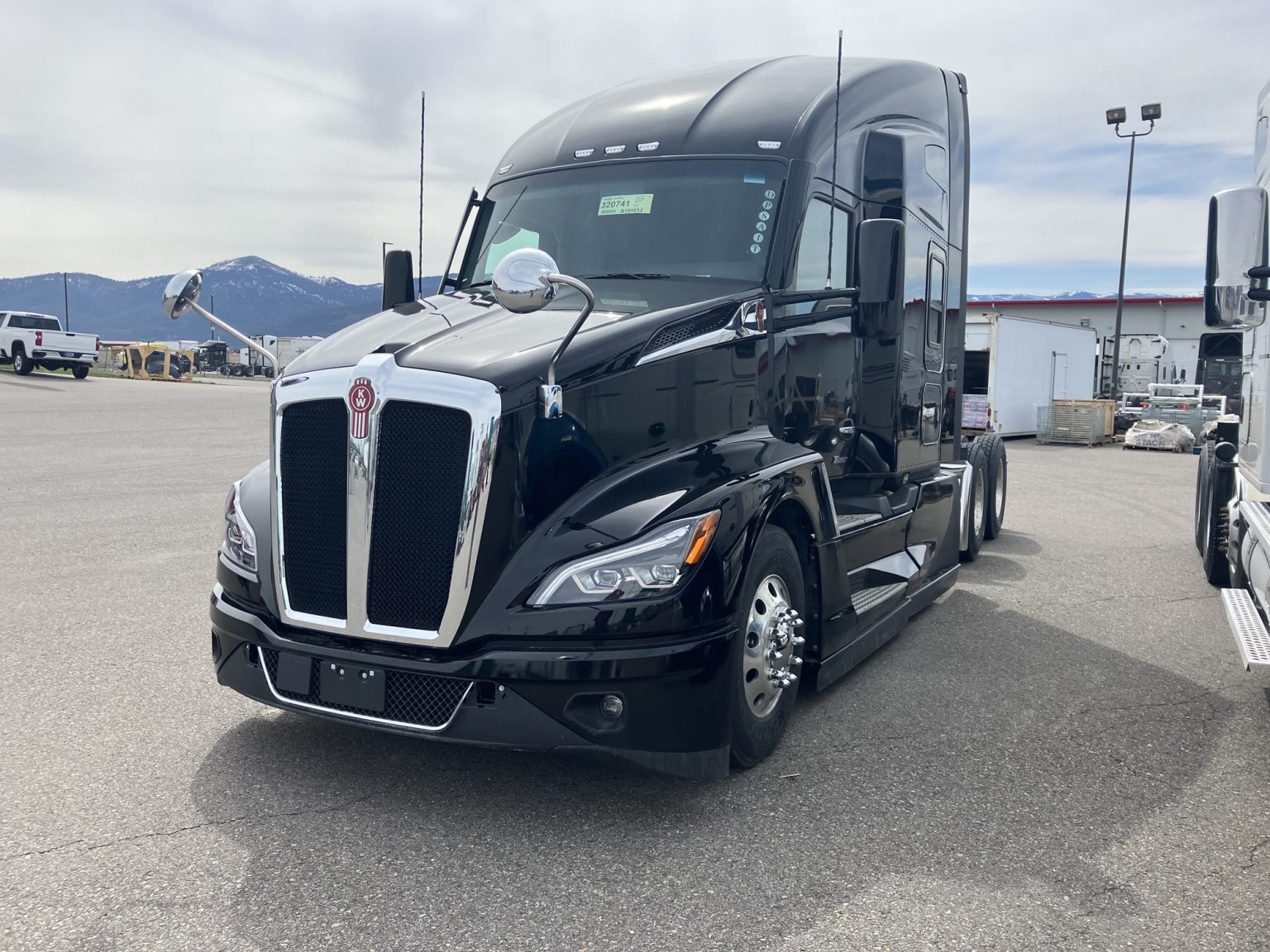 2024 Kenworth T680 kenworth sales co