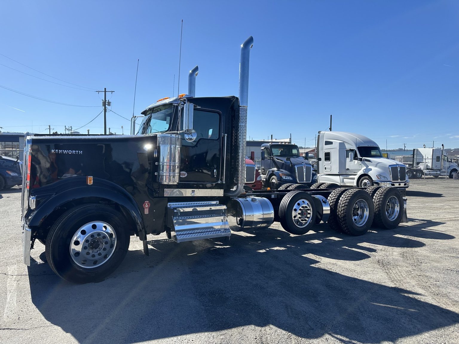 2025 Kenworth W900L - kenworth sales co