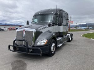 2018 Kenworth T680 JJ195276C-01