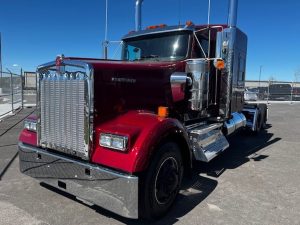 2025 Kenworth W900B SR132710-01