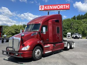 2017 Kenworth T680 HJ143947U-01