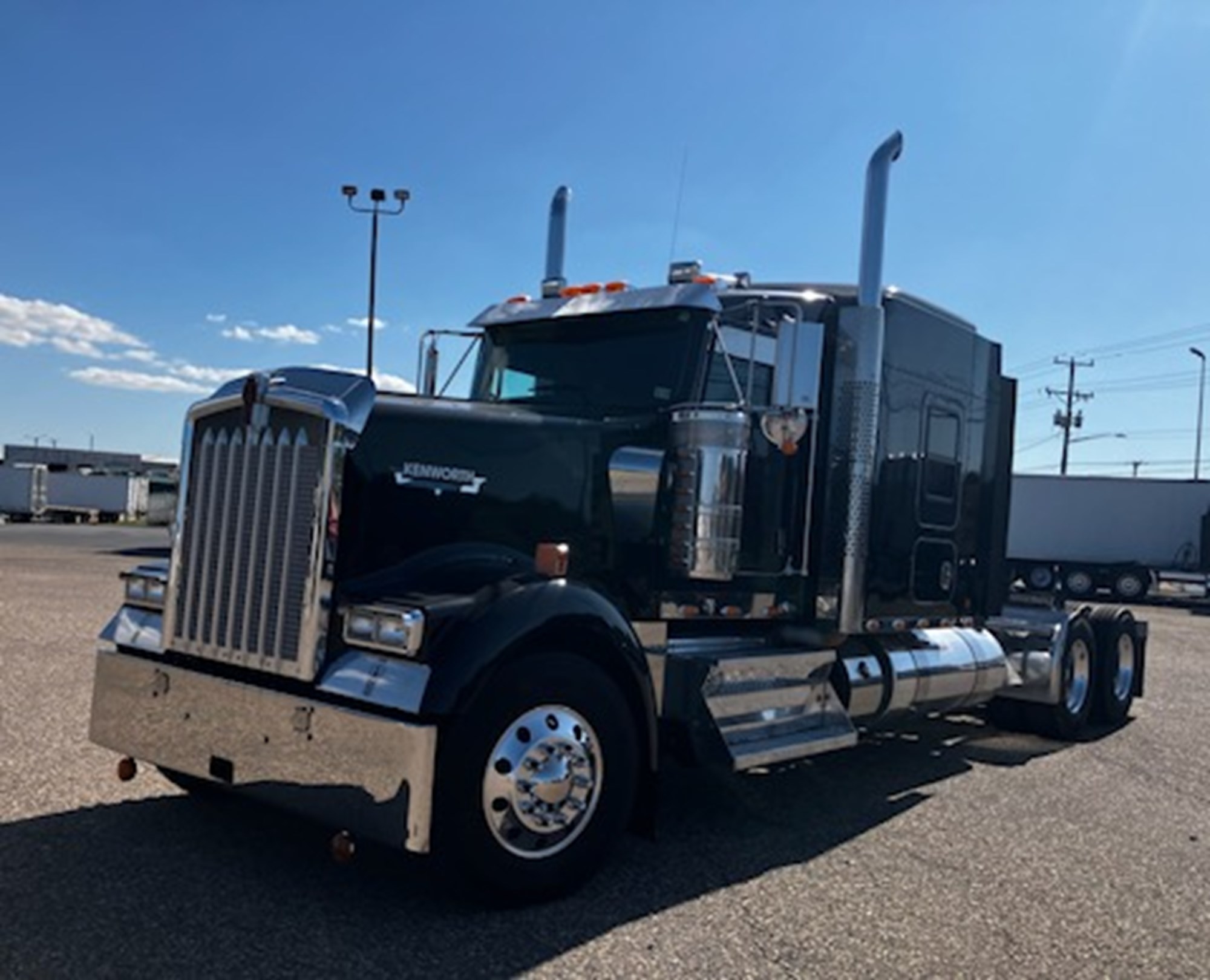 2019 Kenworth W900L - image 5 of 6