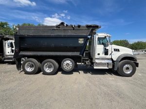 2020 Mack Granite LM012659U-01