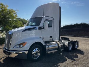 2025 Kenworth T680 Next Gen SJ135698-01