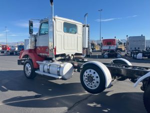 2018 Western Star 4900SB JPJY5666C-01