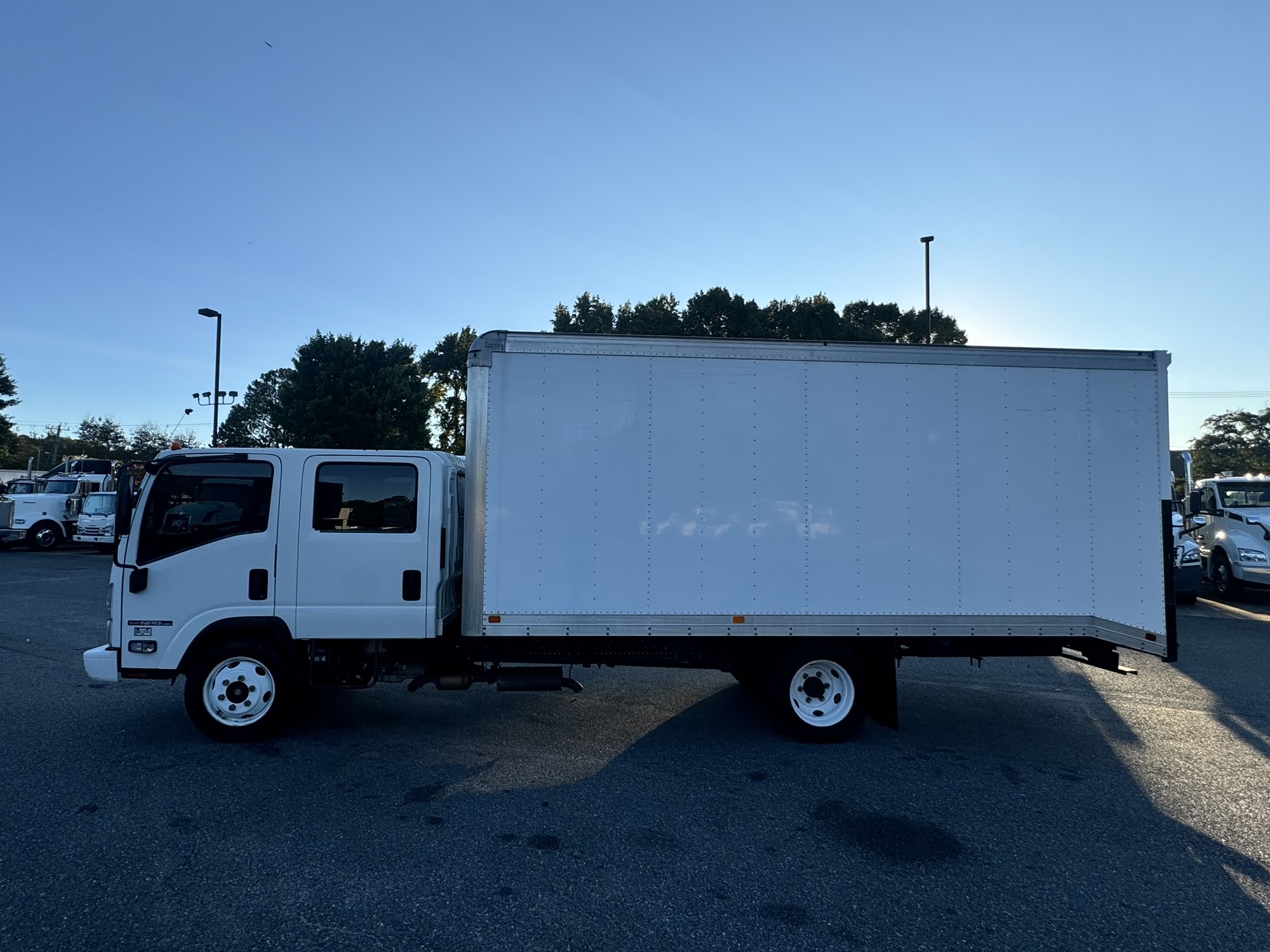 2018 Isuzu NPR - image 1 of 6