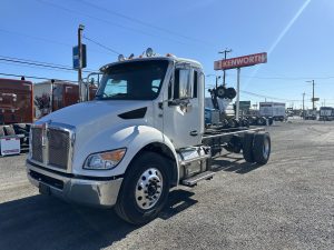 2025 Kenworth T880 SF132281-01