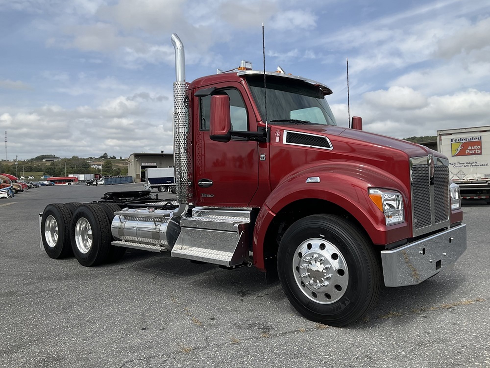 2025 Kenworth T880 - image 6 of 6