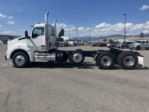 2025 Kenworth T880 SJ134041-01