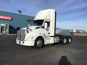 2020 Kenworth T680 LF395278U-01