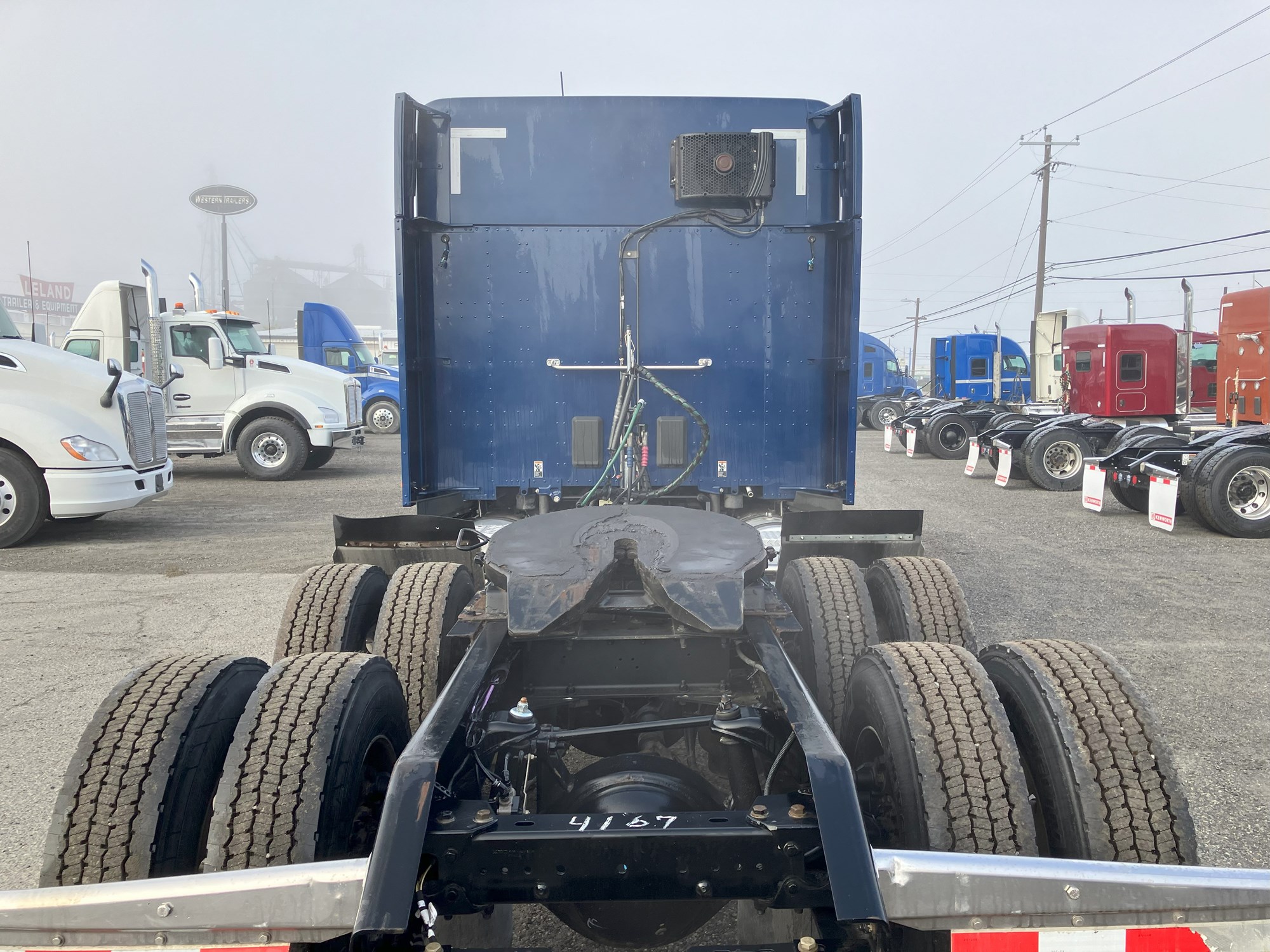 2020 Kenworth T680 - image 4 of 6