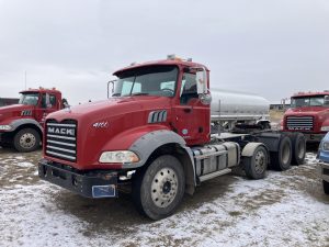 2016 Mack Granite GM033329C-01