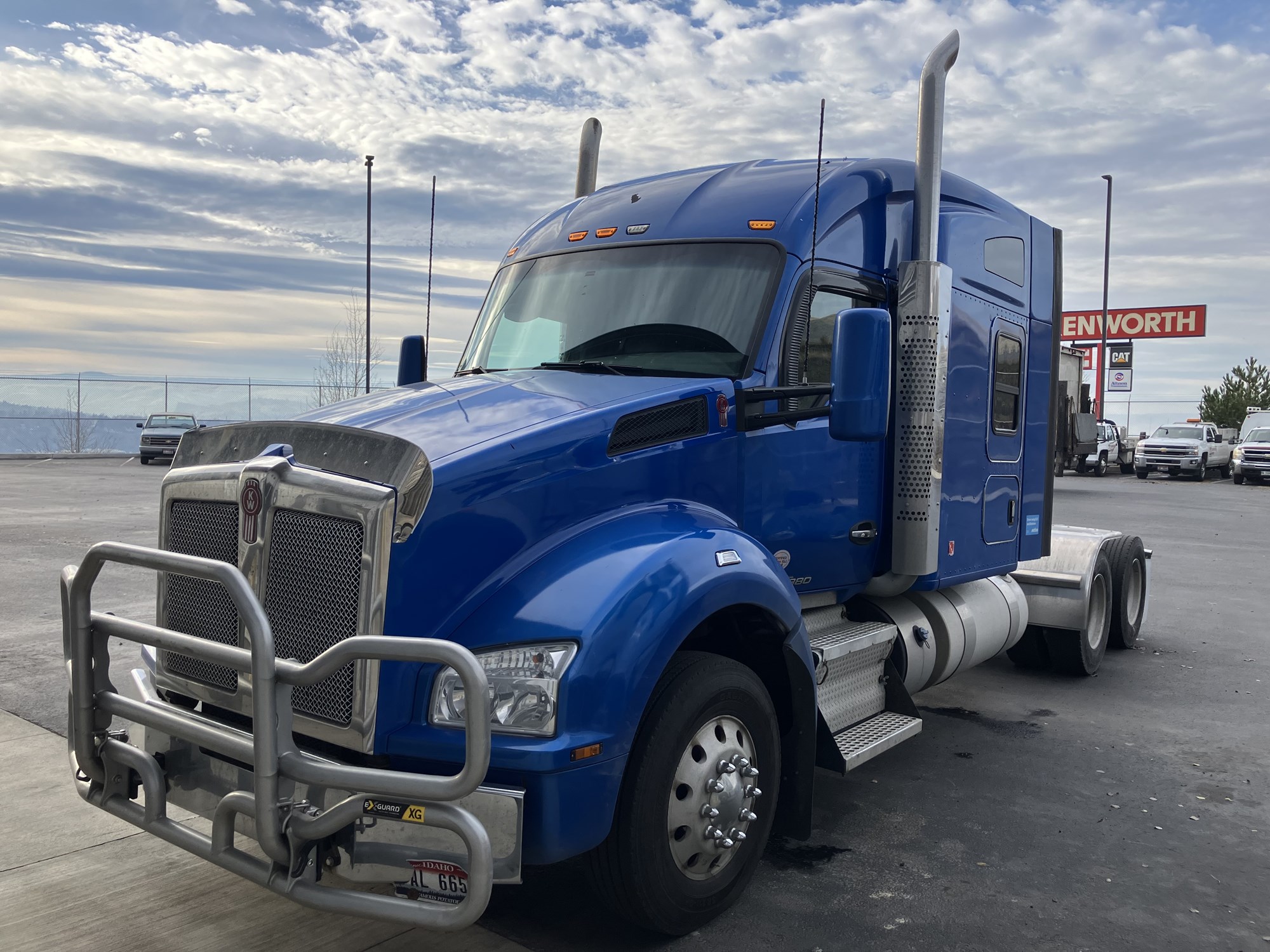 2018 Kenworth T880 - image 1 of 5