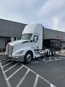 2025 Kenworth T680 Next Gen SJ185571-01