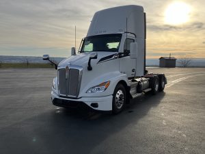 2025 Kenworth T680 Next Gen SJ195143-01
