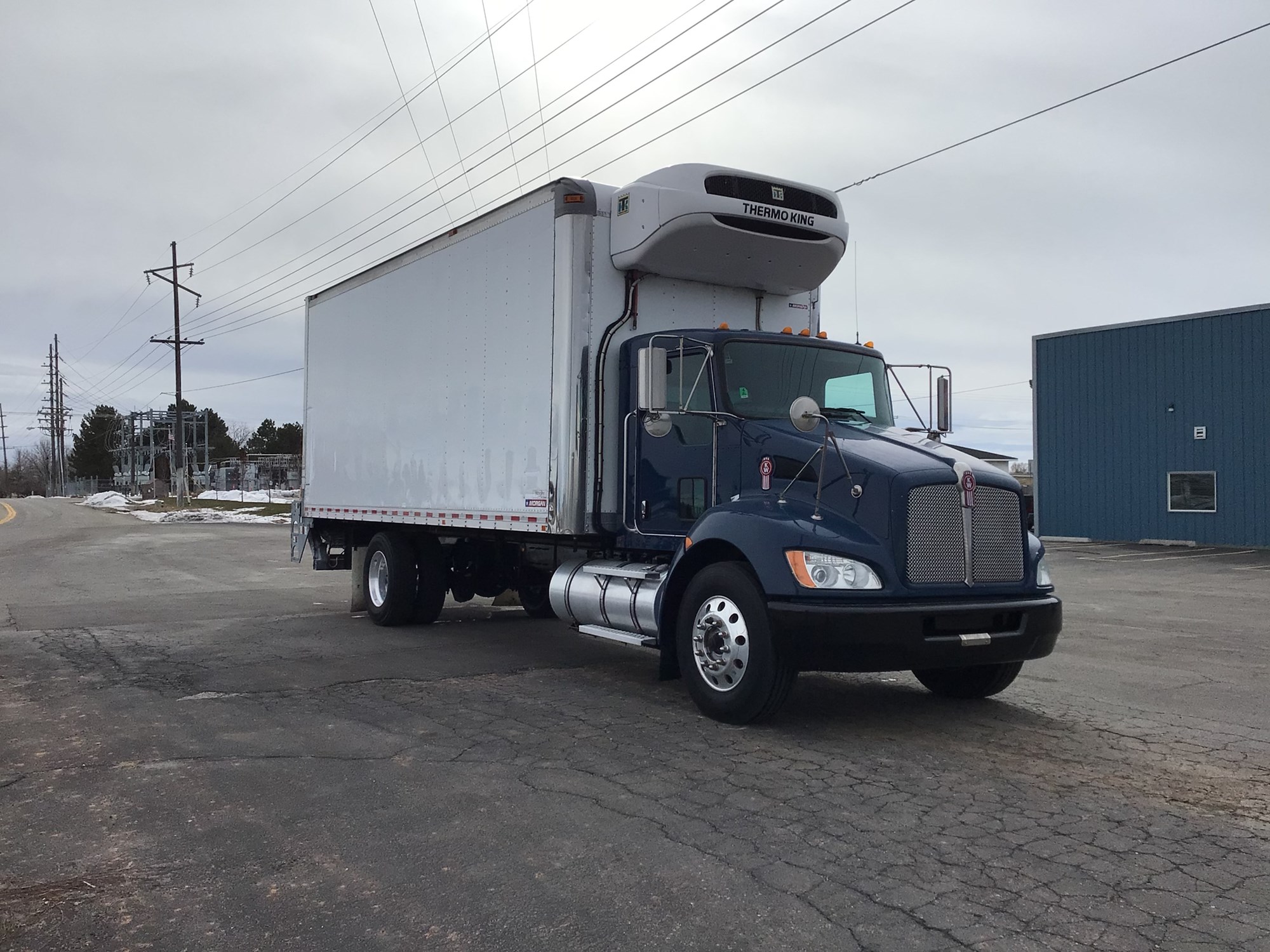 2018 Kenworth T370 - image 1 of 6