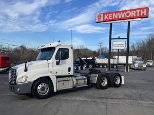 2019 Freightliner Cascadia KDKS7778U-01