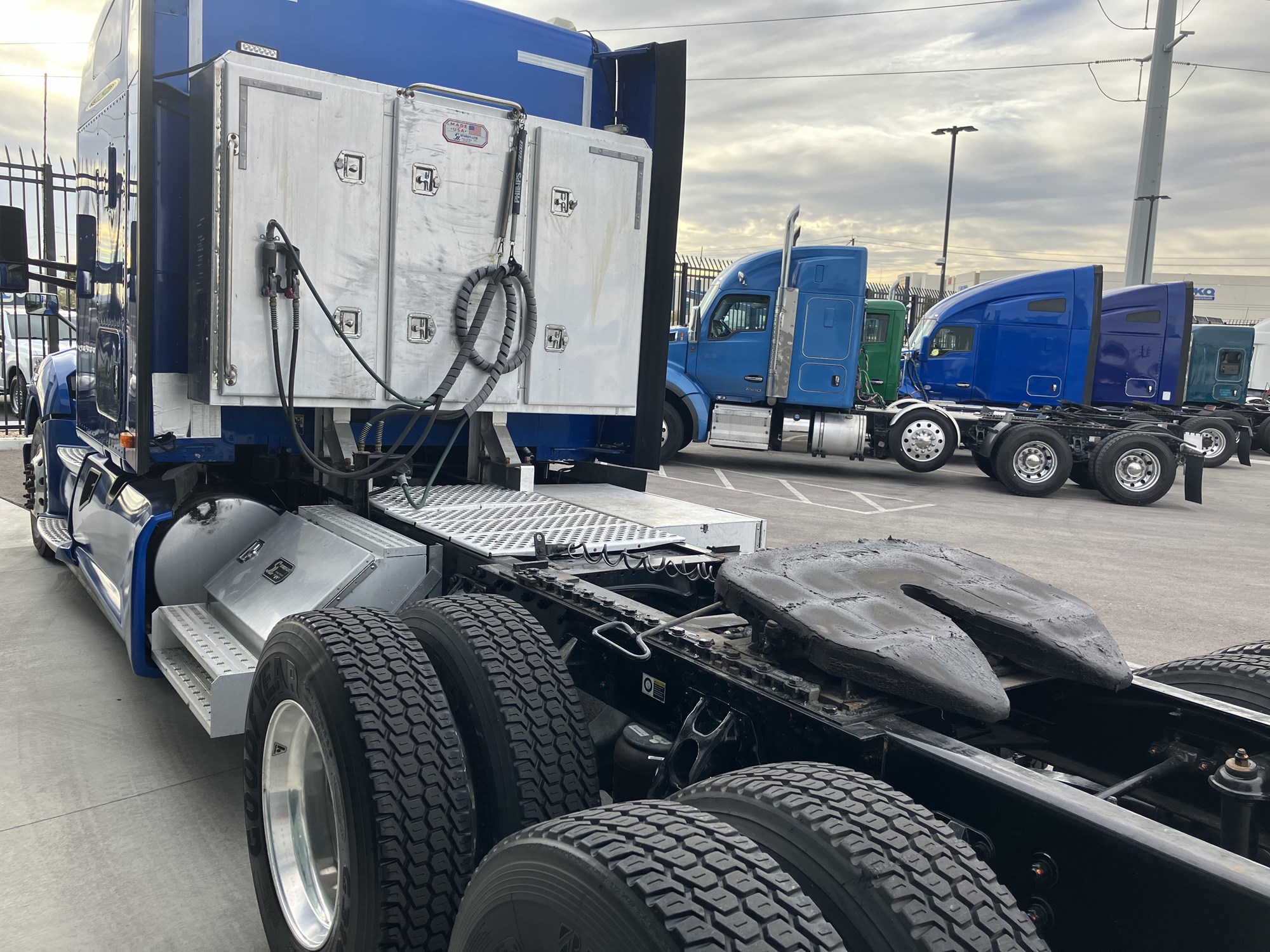 2020 Kenworth T680 - image 6 of 6