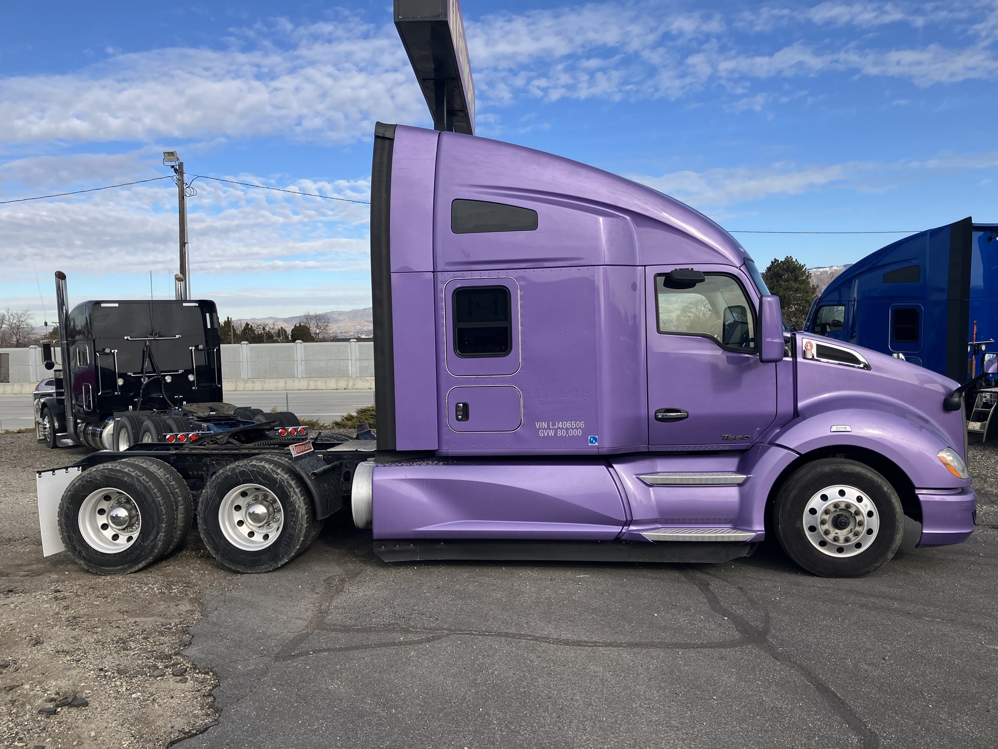 2020 Kenworth T680 - image 6 of 6