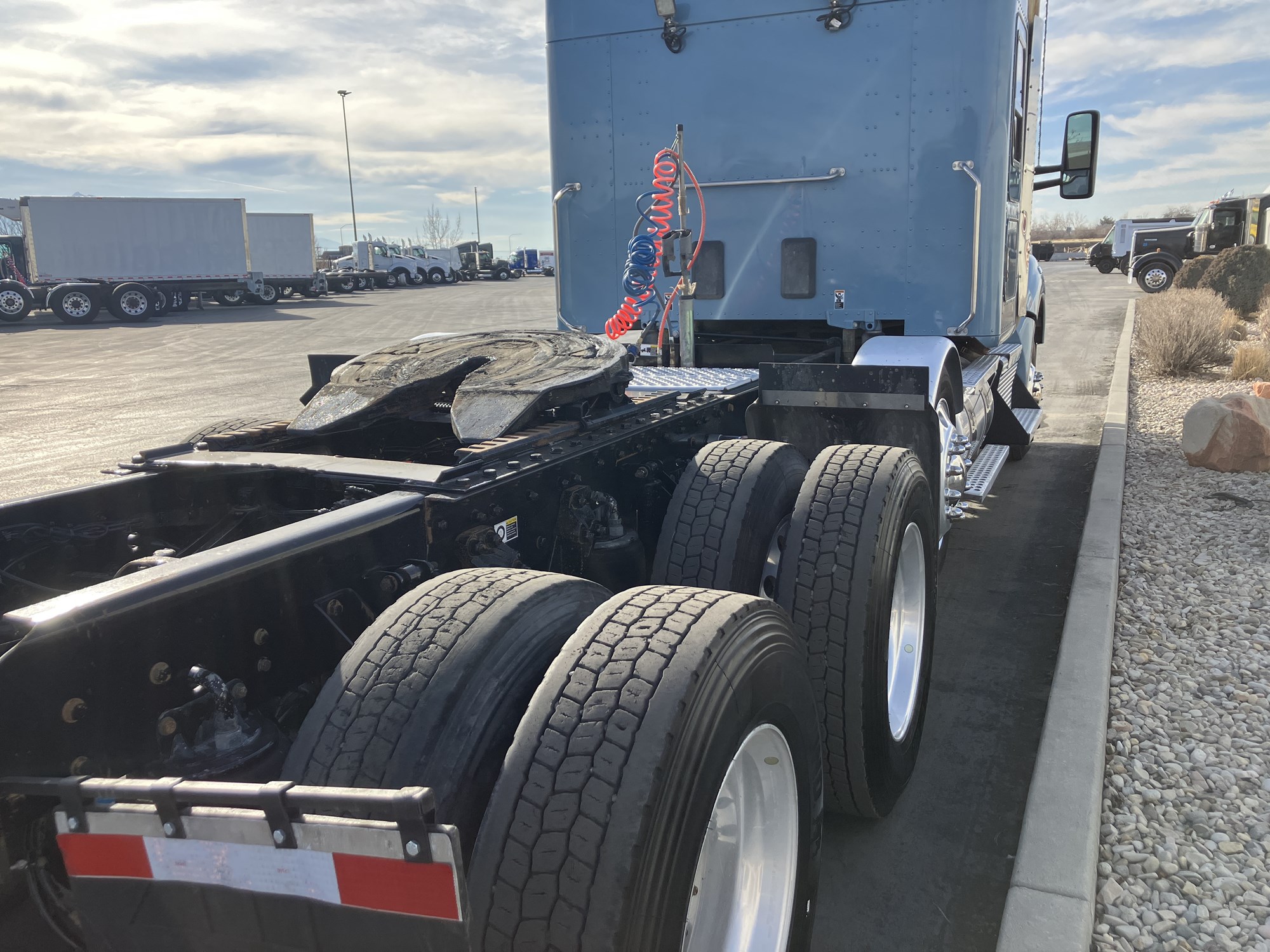 2020 Kenworth T880 - image 6 of 6