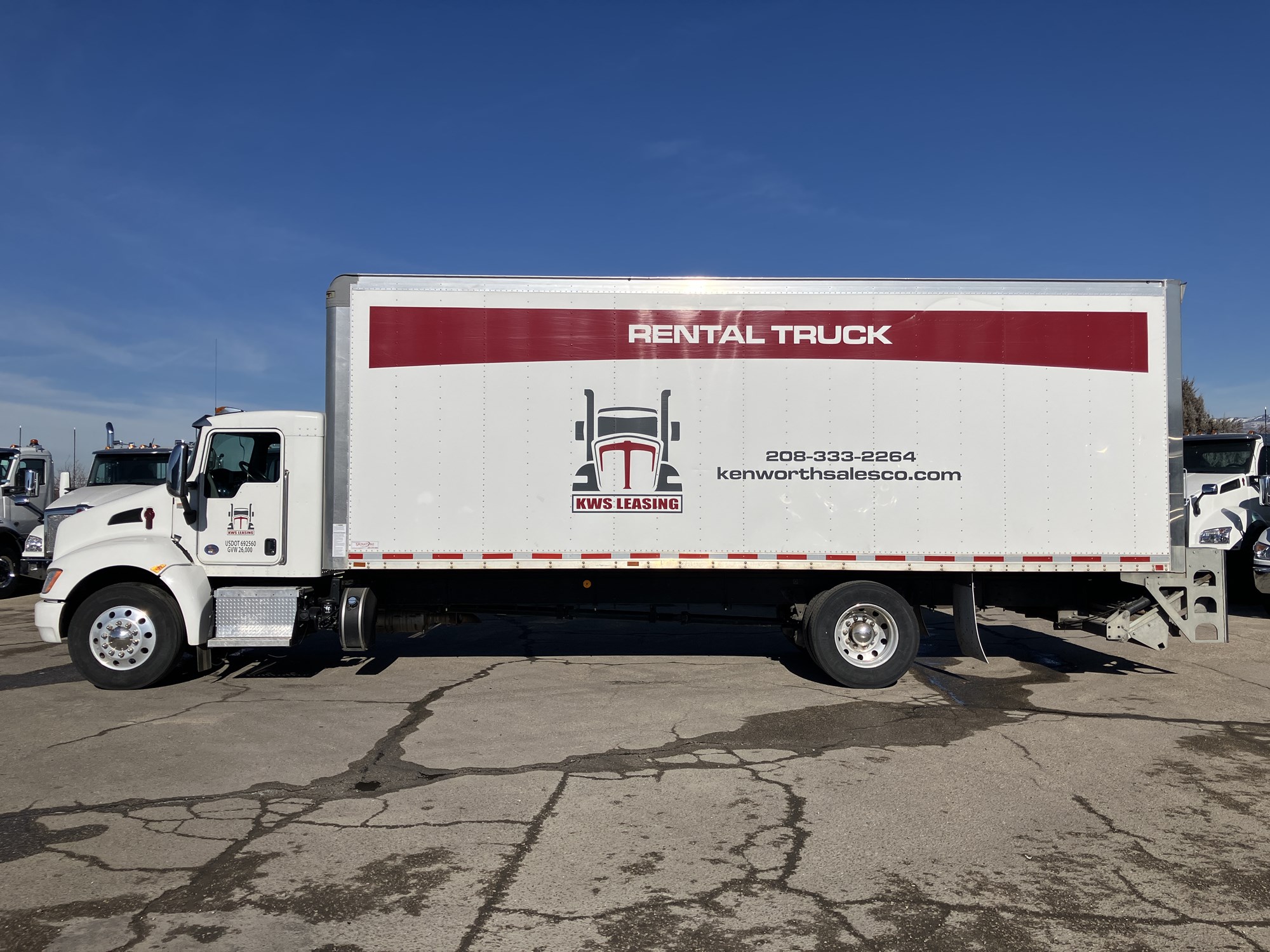 2021 Kenworth T270 - image 2 of 6