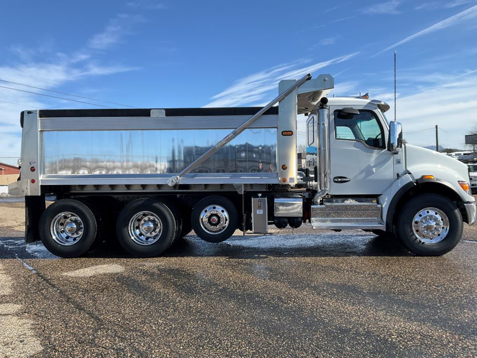 2025 Kenworth T480 - image 6 of 6