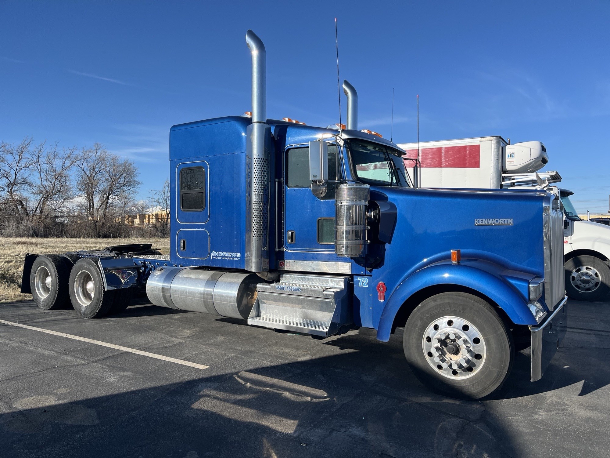 2019 Kenworth W900 - image 1 of 5