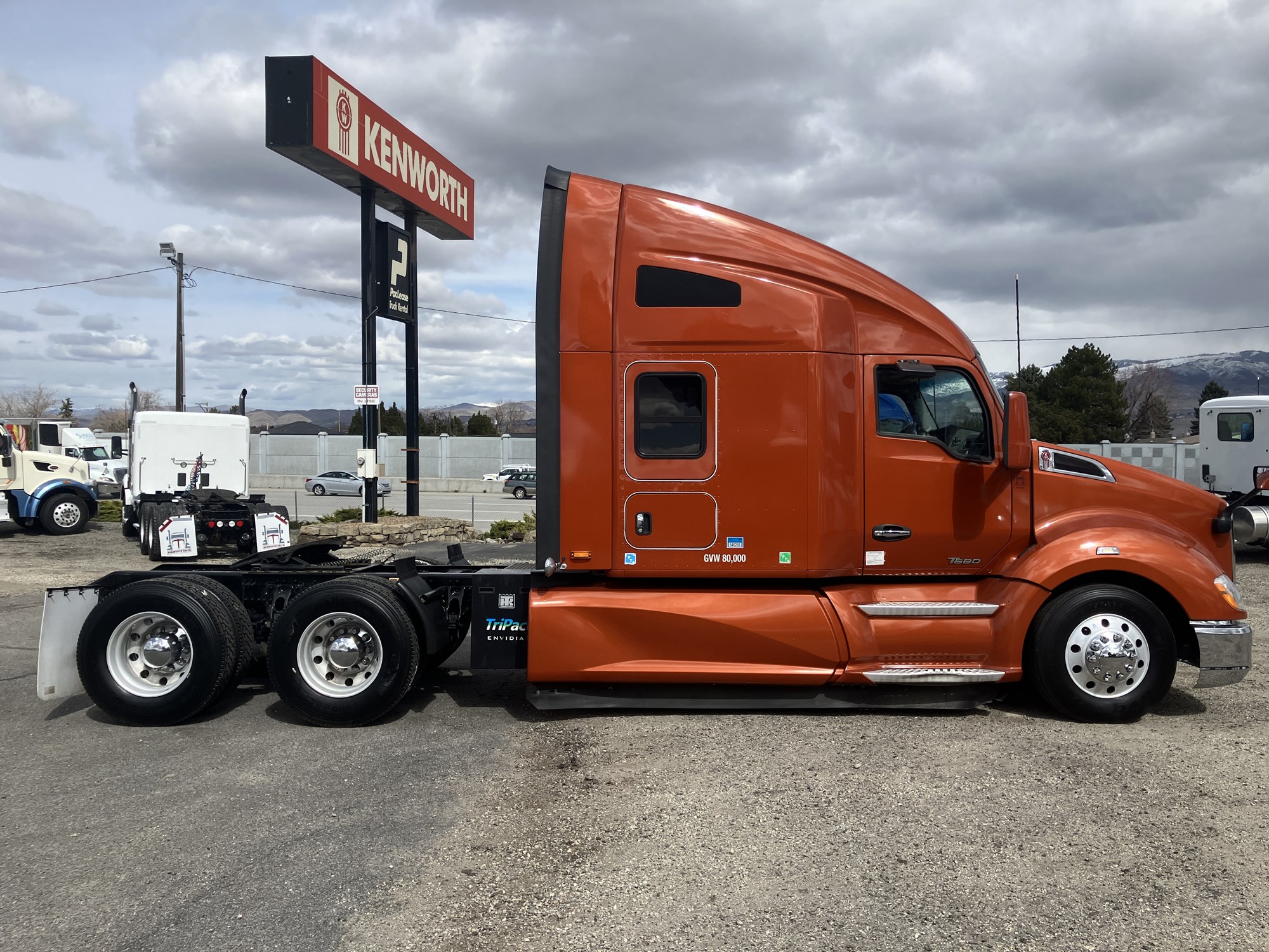 2021 Kenworth T680 - image 6 of 6