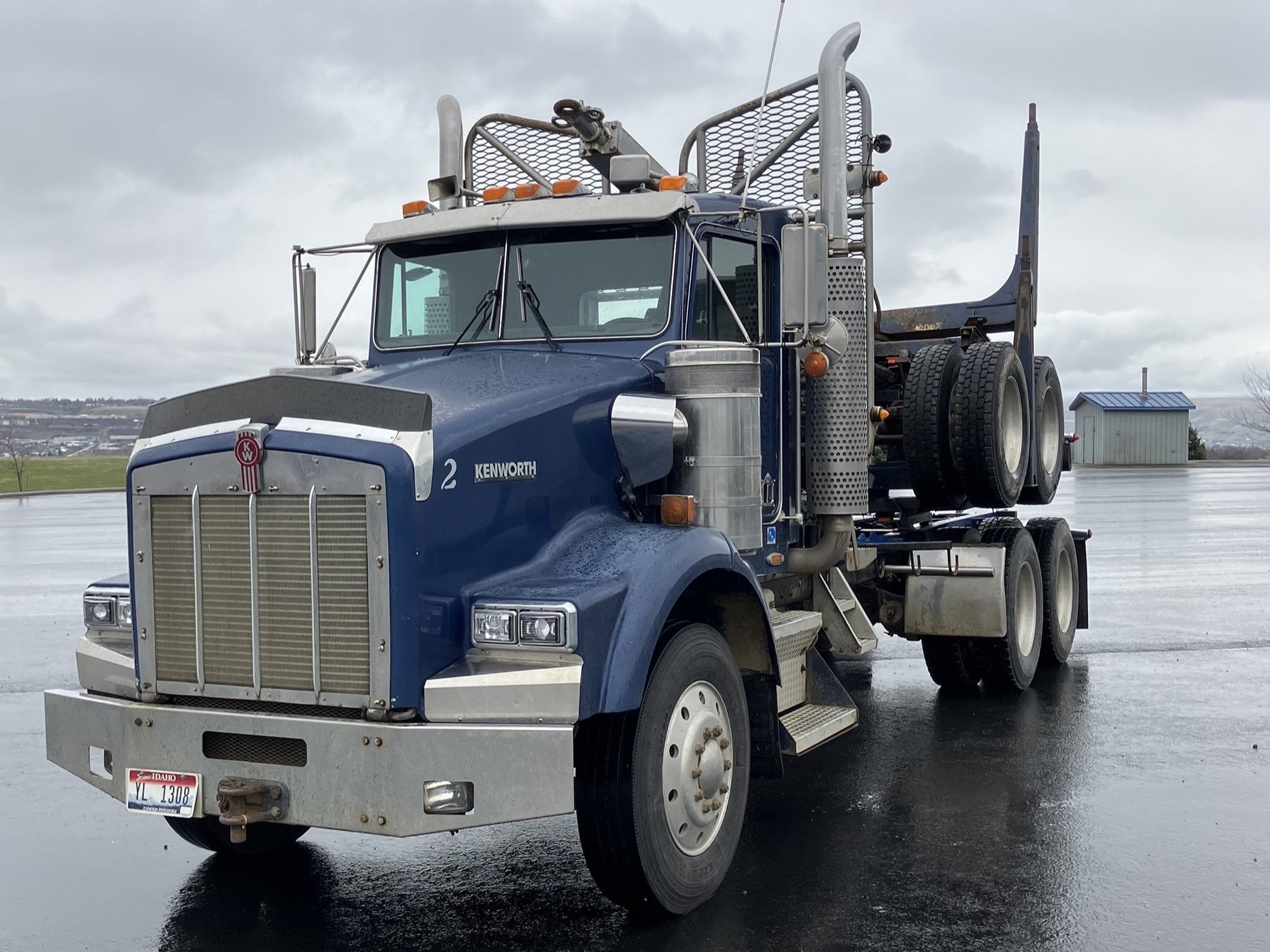 1991 Kenworth T800 - image 1 of 6