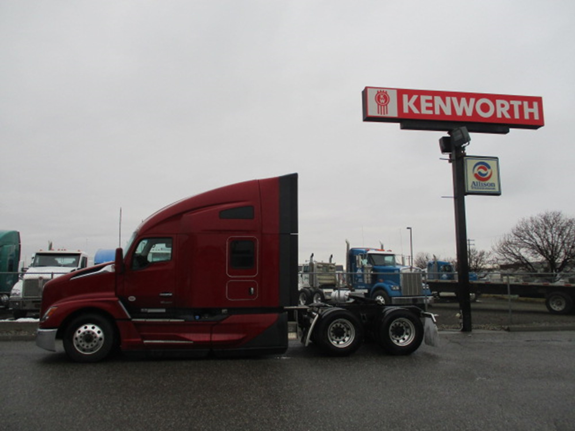 2025 Kenworth T680 Next Gen - image 3 of 6