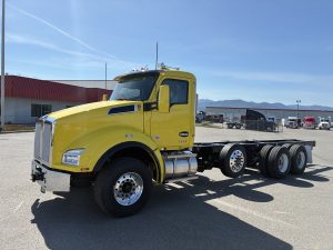 2025 Kenworth T880 SJ188825-01