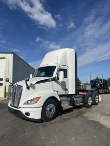 2026 Kenworth T680 TR195156-01