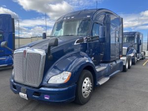 2021 Kenworth T680 MJ433963U-01