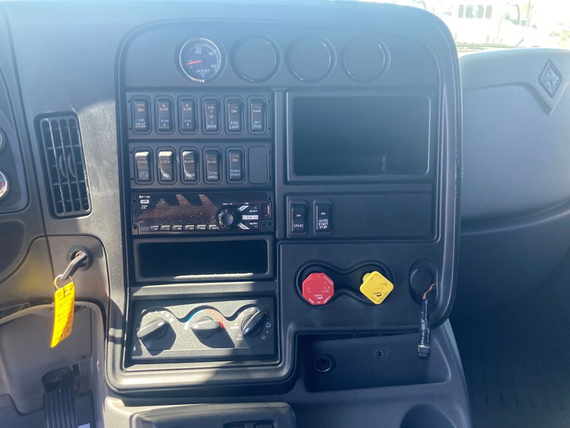 2017 International Prostar HN449085U-07 2017 International Prostar HN449085U-07