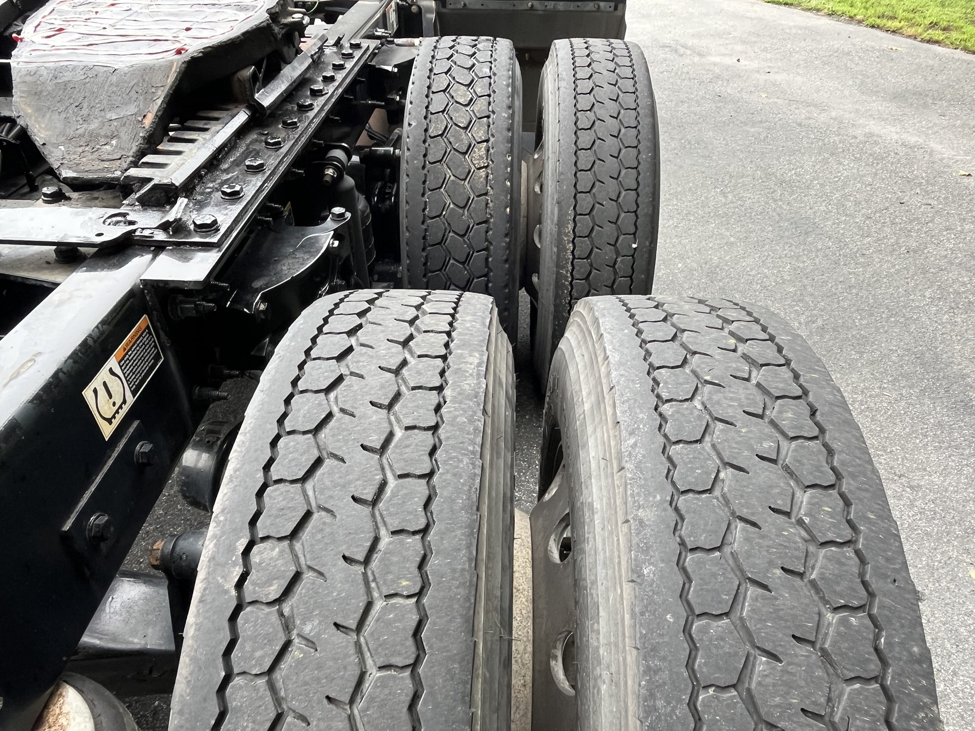 2018 Kenworth T680 JJ224363U-07 2018 Kenworth T680 JJ224363U-07