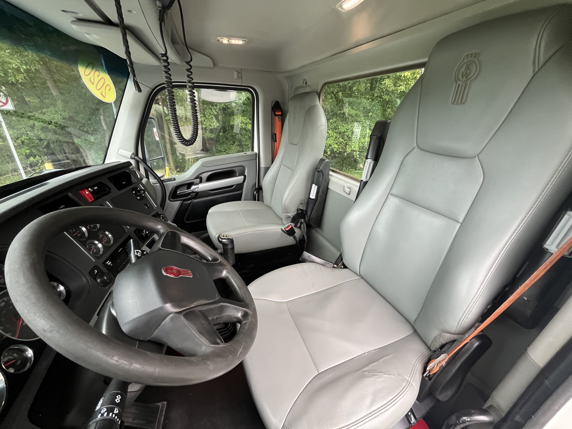 2020 Kenworth T880 LJ417454U-12 2020 Kenworth T880 LJ417454U-12