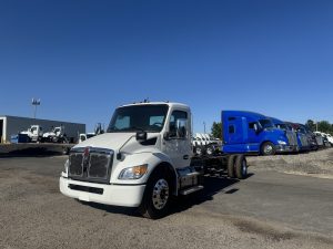 2026 Kenworth T280 TM194226-01