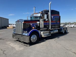 2020 Kenworth W900 LR408737C-01