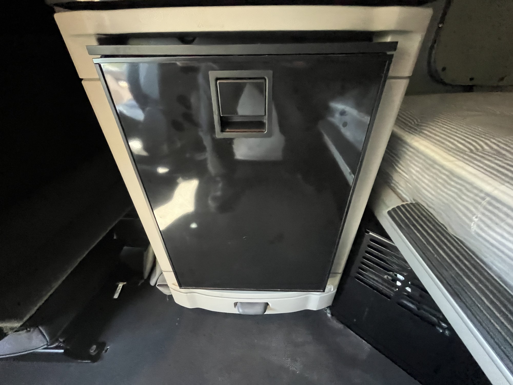 2023 Peterbilt 579 PD862309U-24 2023 Peterbilt 579 PD862309U-24