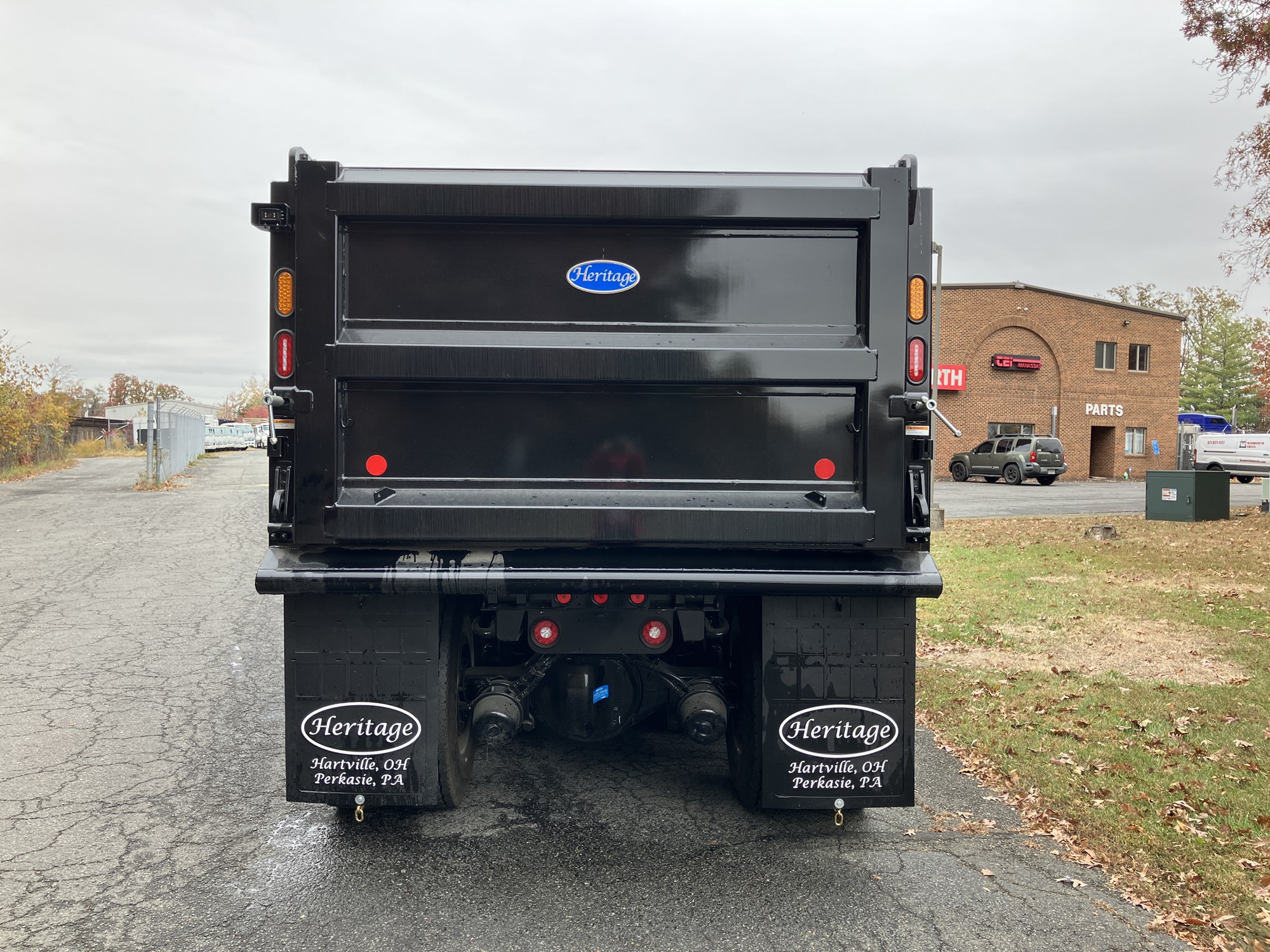 2026 Kenworth T880 - image 5 of 6