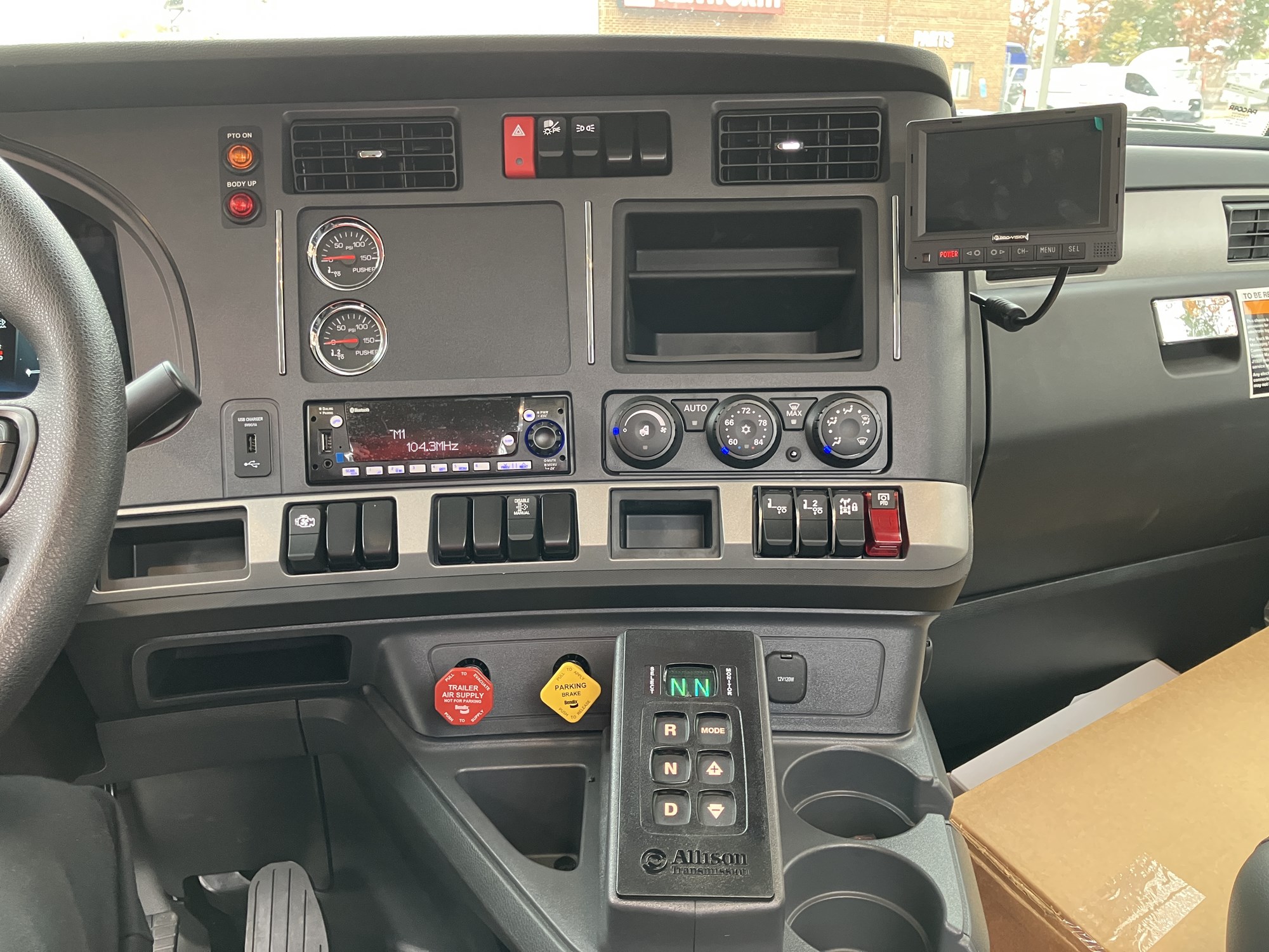 2026 Kenworth T880 TJ211253-12 2026 Kenworth T880 TJ211253-12