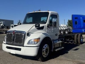 2026 Kenworth T280 TM194227-01