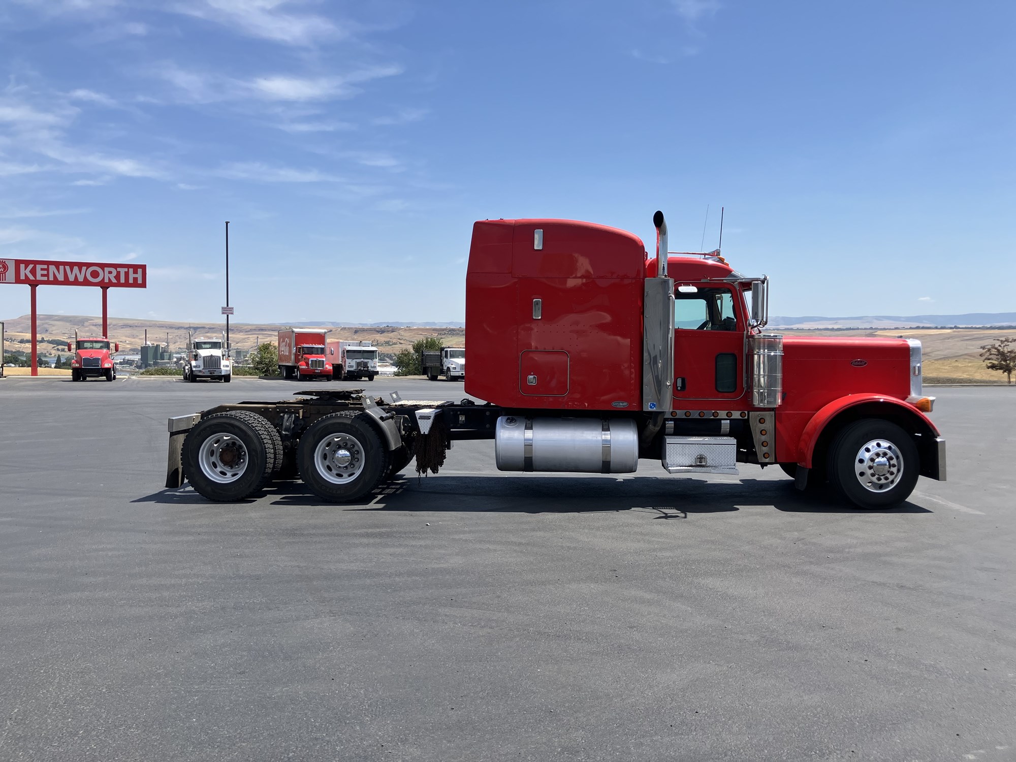 2007 Peterbilt 379 2007 Peterbilt 379 - image 3 of 6