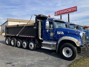 2018 Mack GU713 JM037631U1-01