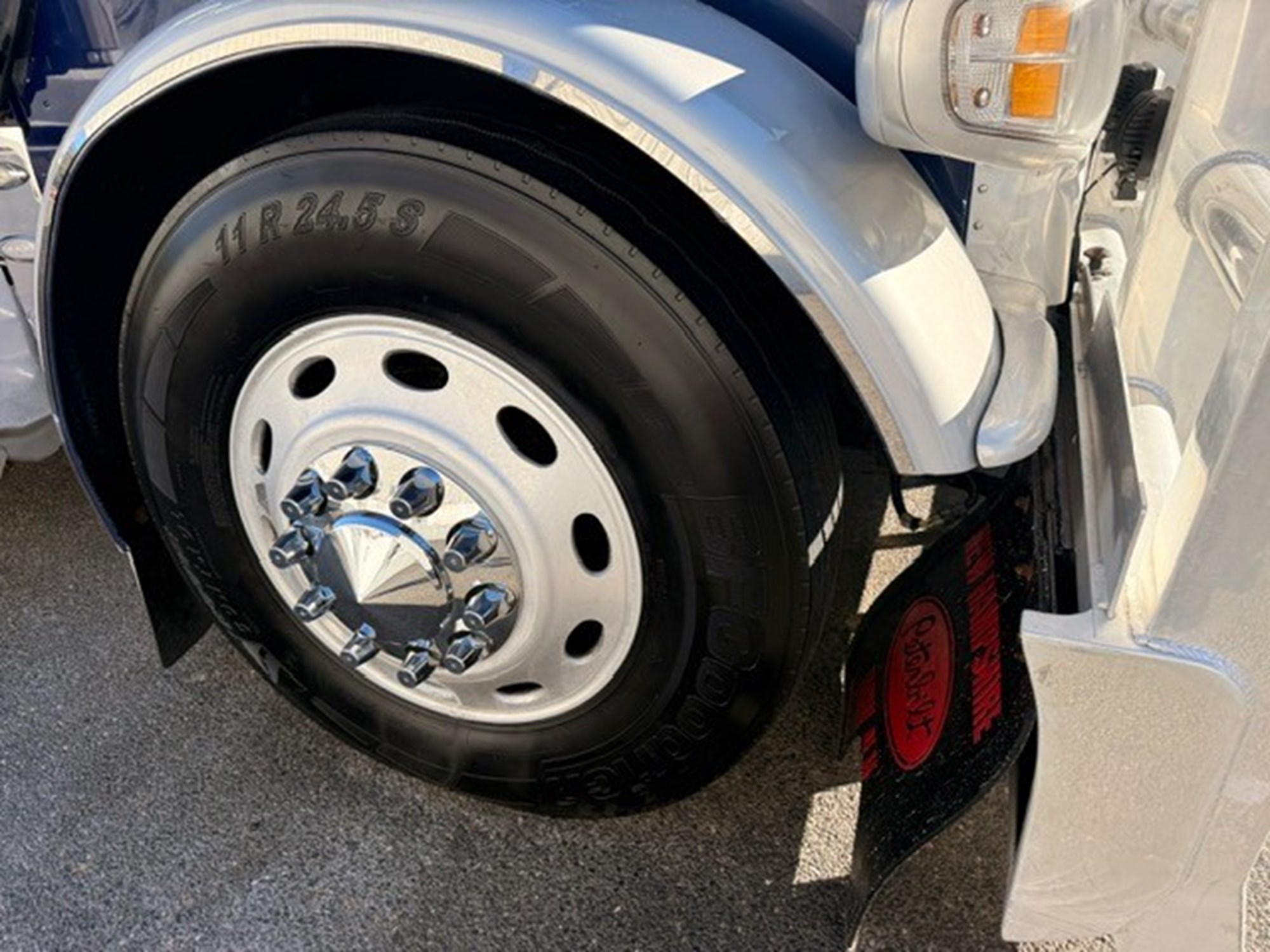 2019 Peterbilt 389 KD265590U-09 2019 Peterbilt 389 KD265590U-09