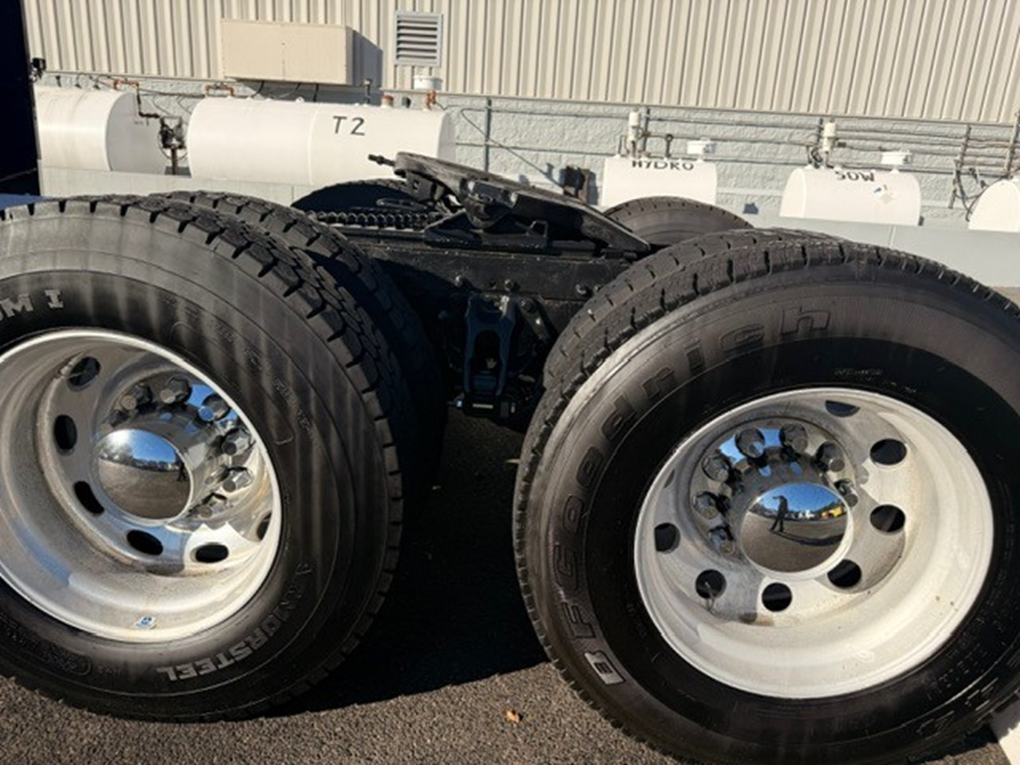 2019 Peterbilt 389 KD265590U-44 2019 Peterbilt 389 KD265590U-44