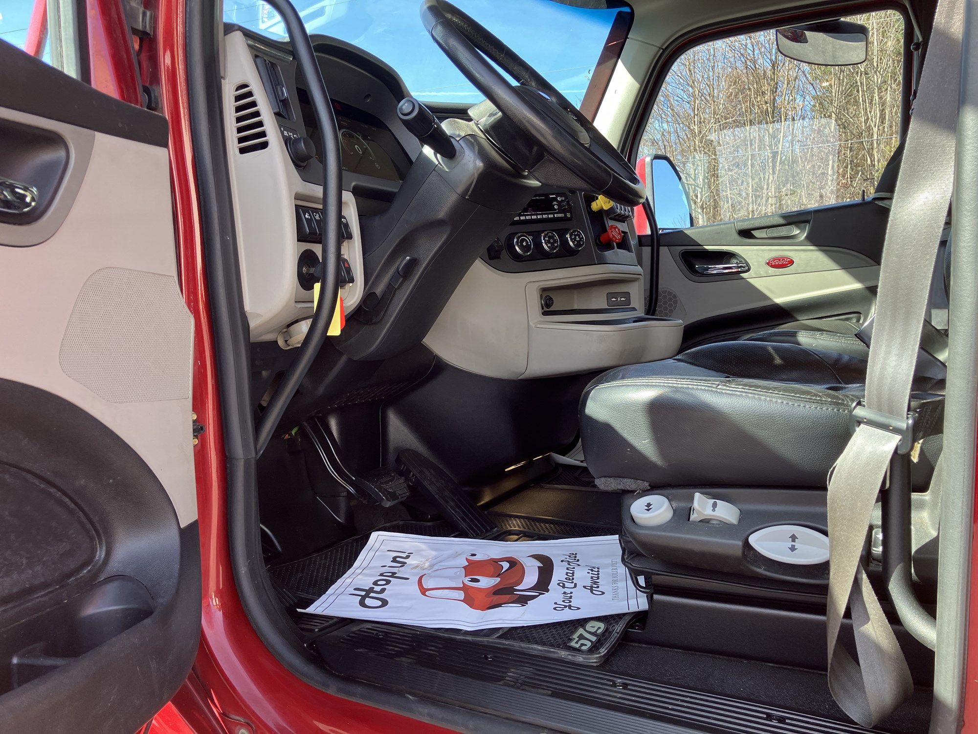 2022 Peterbilt 579 ND802288U-09 2022 Peterbilt 579 ND802288U-09