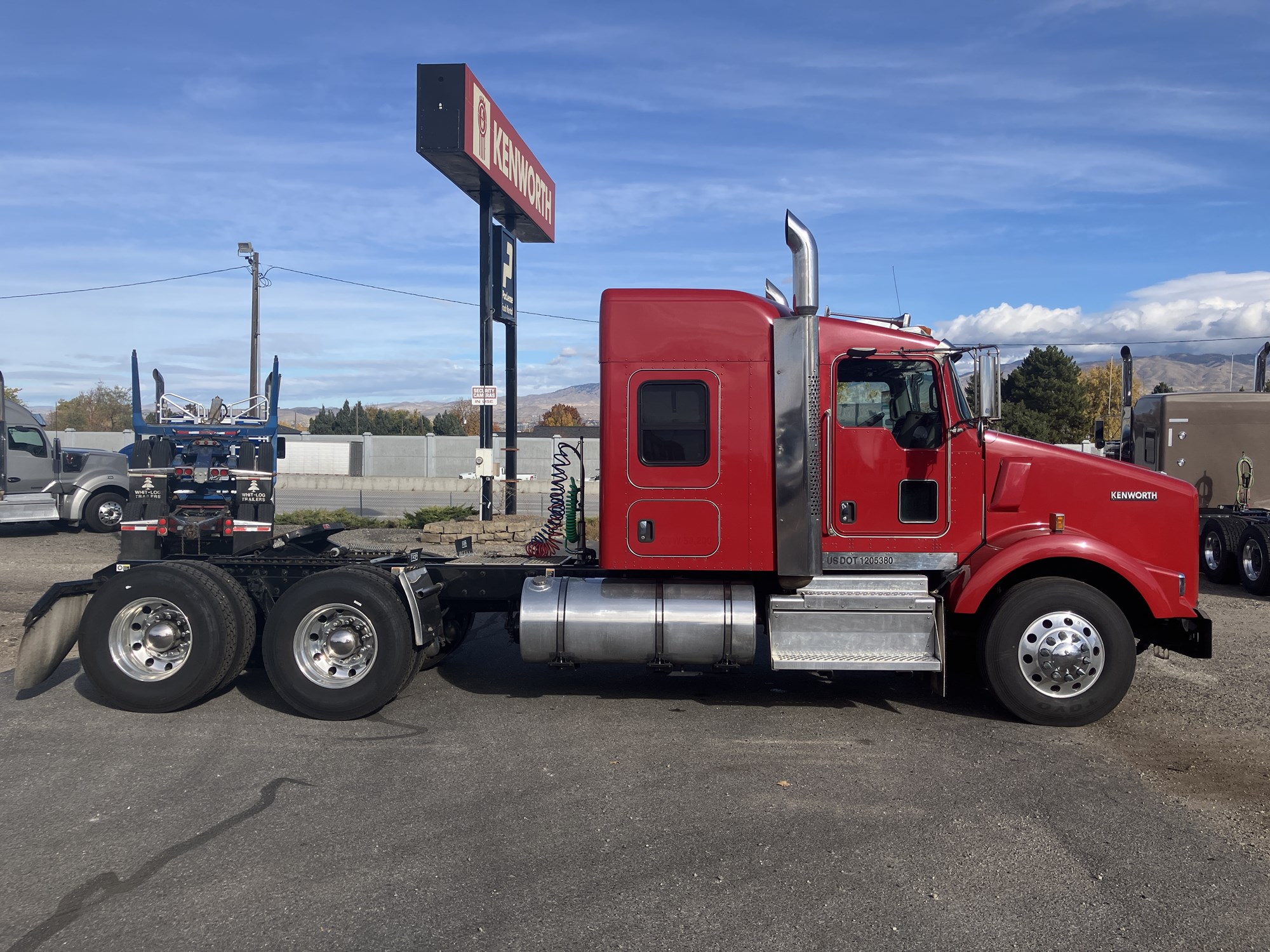 2022 Kenworth T800 - image 6 of 6