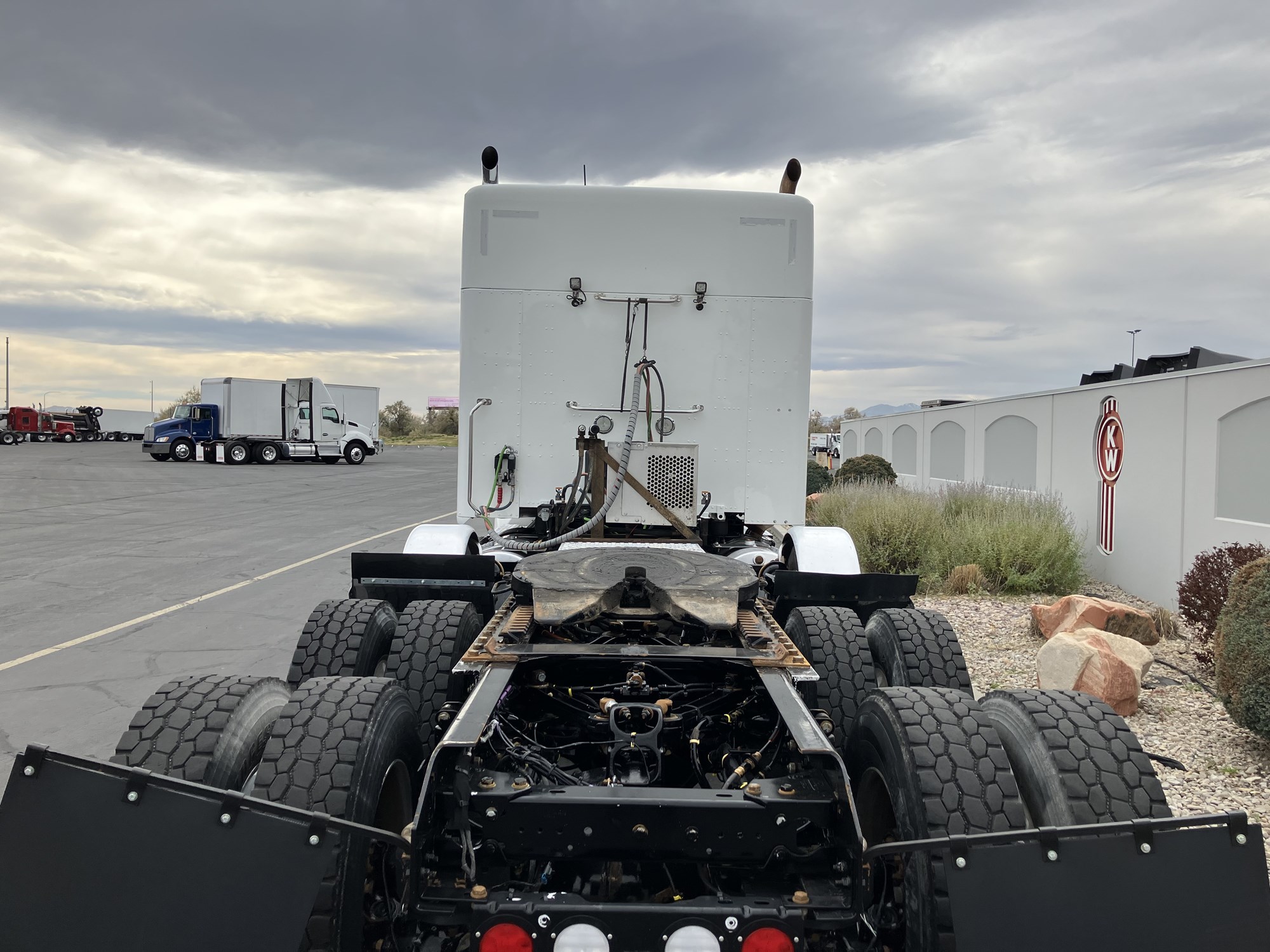 2022 Kenworth T880 2022 Kenworth T880 - image 6 of 6